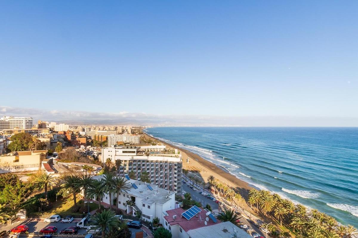 Апартаменты ¡Magnificas Vistas Al Mar! Piscina Y Wifi Gratis Торремолинос Экстерьер фото