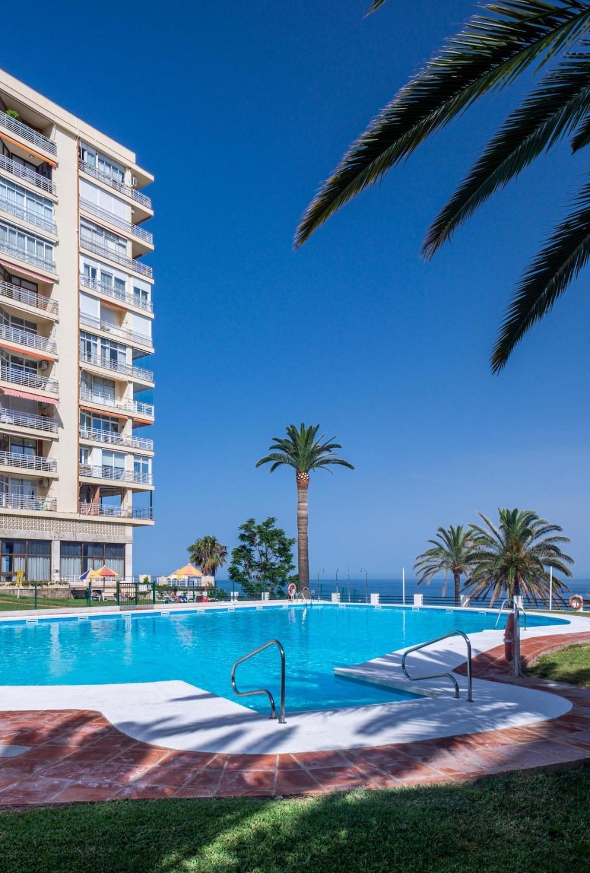Апартаменты ¡Magnificas Vistas Al Mar! Piscina Y Wifi Gratis Торремолинос Экстерьер фото